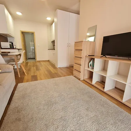 Maty Apartment Varna